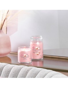 Yankee Candle Duftkerze „Pink Sands“, mittelgroß, 368 g 2